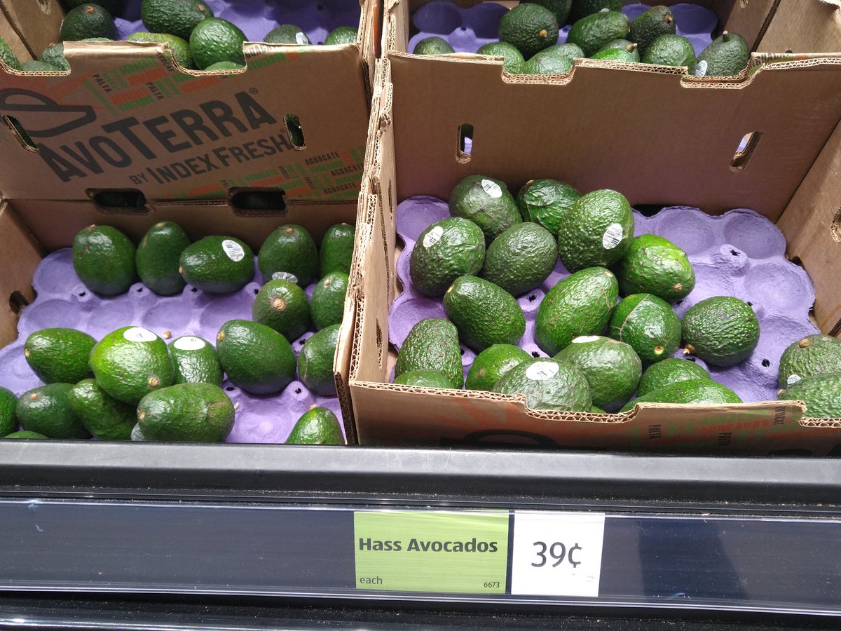 WedgeLIVE's tweet photo. Happening now: 39¢ avocados. https://t.co/kLj1matoLh