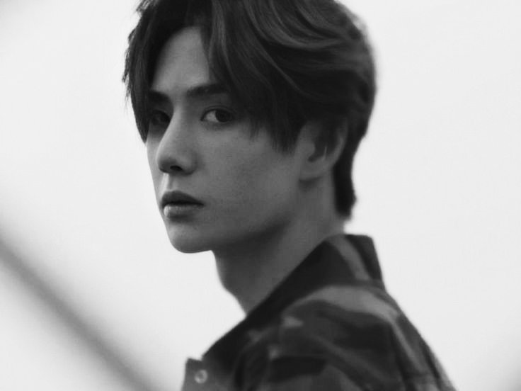 maricoxotinha's tweet photo. Wangxian short AU!¡

Onde Wangji, vocalista de uma das mais conhecidas bandas da sua cidade, decide que num dos shows mais importantes de sua carreira, ele iria se declarar para seu melhor amigo Wei Ying, na frente de todos, inclusive de seu tio que nunca aprovou sua paixão. https://t.co/LbCLs8BaWu