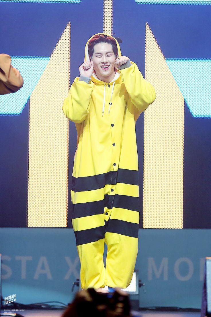 SoyBesameMucho's tweet photo. #1MonstaXenBillboard
#1MonstaXOnBillboard
#MonbebeFighting
@OfficialMonstaX
Monbebe tenemos que cumplir el sueรฑo de esta hermosa abejita๐ป๐ https://t.co/SQjRJvzfIy
