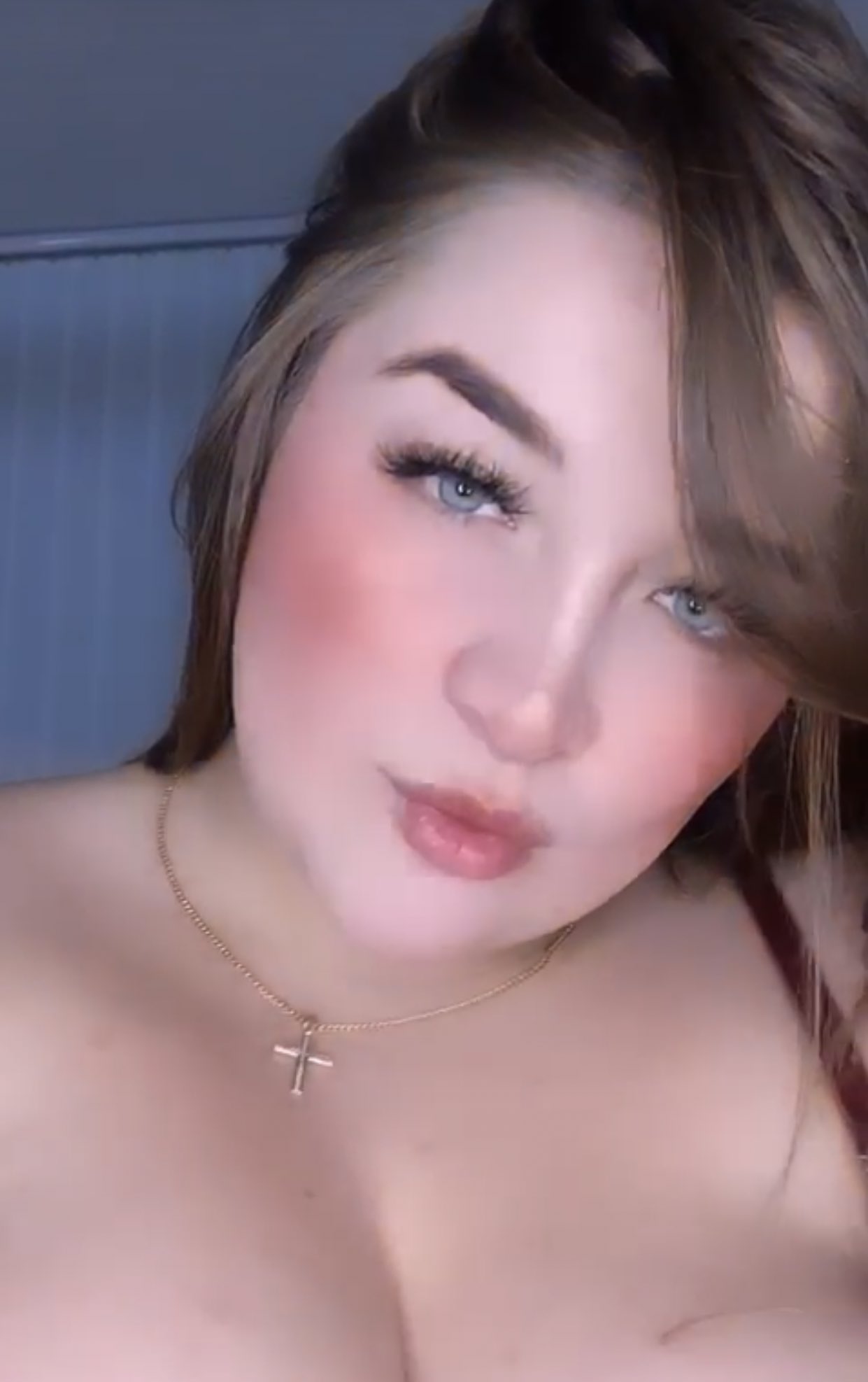 Ana Maria Giraldo on X: t.cogf8D9S6jHN  X