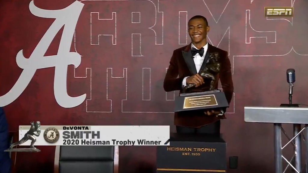 SECNetwork's tweet photo. That smile 🏆 https://t.co/sQsnoE7LS5
