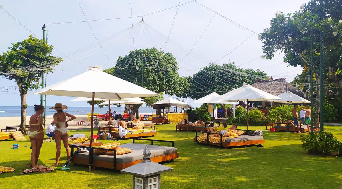 AyodyaBali's tweet photo. Tropical day out at Ayodya Beach Club and Grill, don’t miss it! Only 75k https://t.co/05nZhJChdc