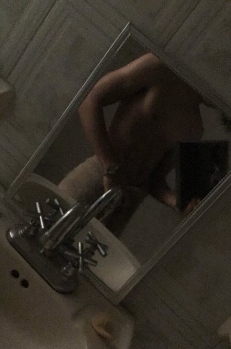 Rico ba&ntilde;o, solo yo... pero rico 🔥 https://t.co/GnoC76oztt