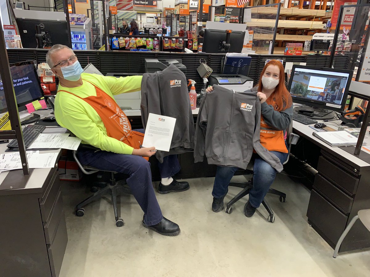 DaleTHD2504's tweet photo. 🏆AND STILL🏆 Pro Champions! Thank you once again to PASAs Sam and Tanya for your dedication to our Pro Customers! Perennial champs! @DParks_THD @KeislingVicky @DPalanuk @Alexis_3323 @jtrievespro https://t.co/KpFzUziRBE