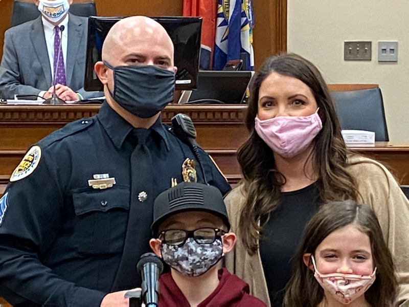 Sgt Timothy Miller &amp; his family appeared at tonight's Metro Council meeting as a resolution unanimously passed recognizing him &amp; his 5 Central Precinct colleagues for their heroism on 2nd Ave Christmas morning.