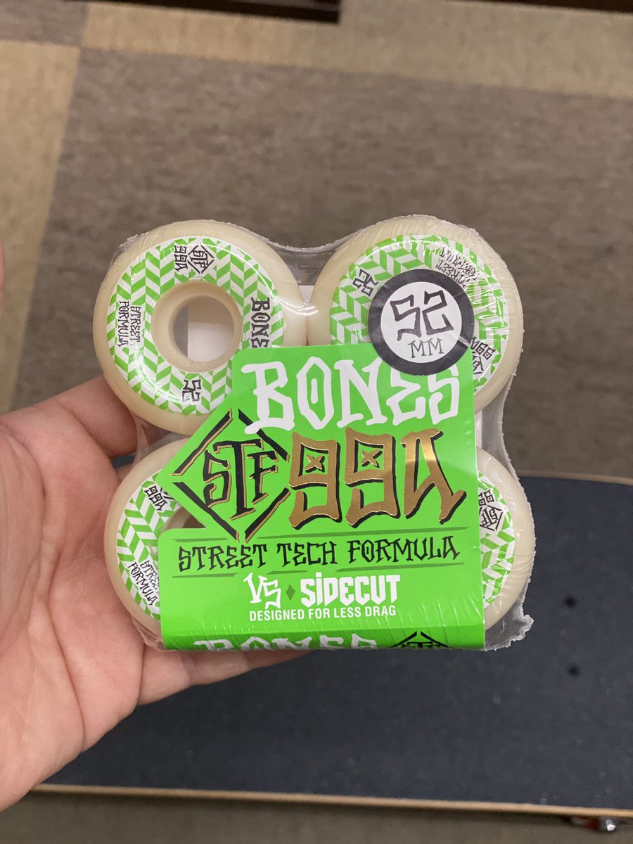 HascoSk8's tweet photo. おはようございます！
BONESのハードウィールが品薄状態となっています😲次回入荷も数ヶ月先です。。スケート商材の品薄は改善されてきましたが、ブランドによってはまだまだ緩和されいないようです😵
#HascoSk8 #BONES https://t.co/IvIaCWmMuR