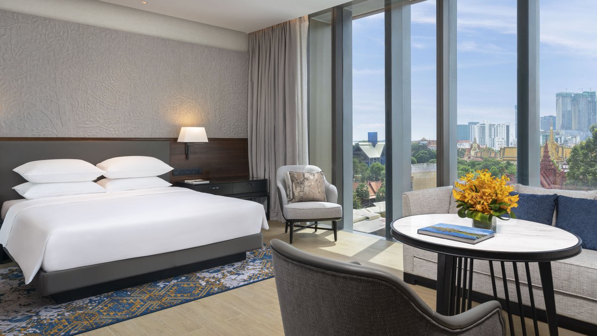 travelasiacarte's tweet photo. Congratulations Hyatt Regency Phnom Penh on their opening today.  With 247 guestrooms including 43 suites, the new contemporary-meets-colonial property offers an unbeatable location that’s within easy walking distance to the Royal Palace, National Museum and riverside. https://t.co/1TL0k35Nac