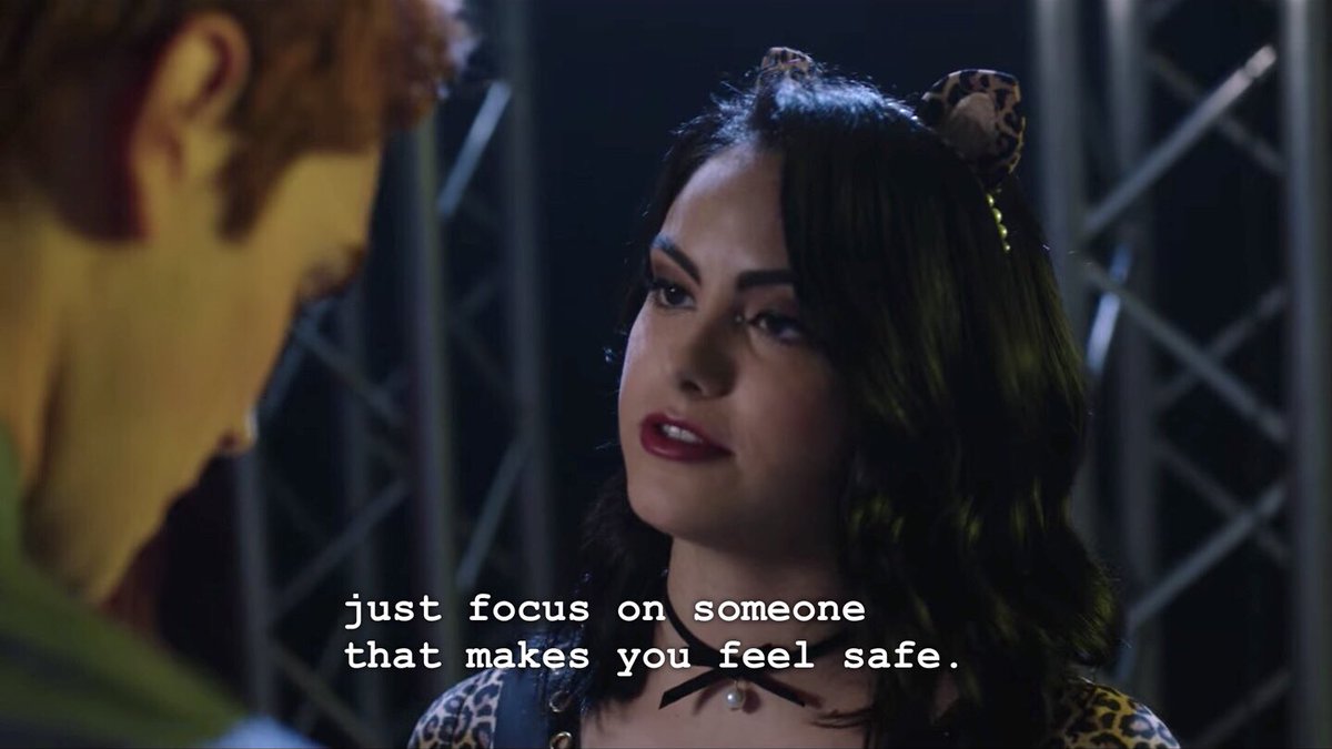 made u look! enjoy a look at their emotional connection instead<3