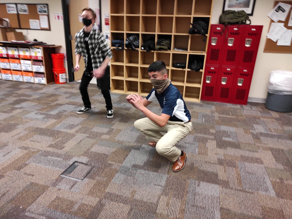 AFJROTCTX20105's tweet photo. Glad to be back at it!  Learning about SMART goals to kick off 2021...  100 cadets reached today's goal of 25,000 squats! https://t.co/zaPxQVXcL1