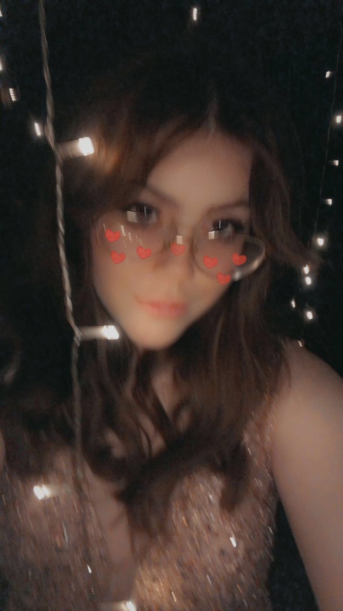 yukkikos's tweet photo. photos from snapchat bc I never share pics on here :,) https://t.co/OaIotnBGEg