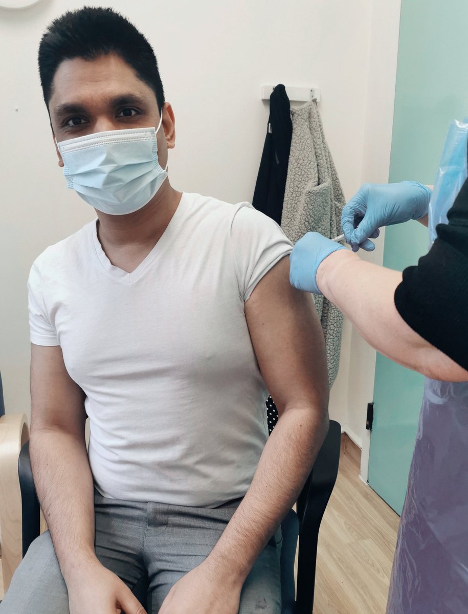 SamDhingra5's tweet photo. @NHSEngland Thanks @CNWLNHS for covid jab.
Jab is better than the covid #be a Covidfighter https://t.co/MbW3dPjAda