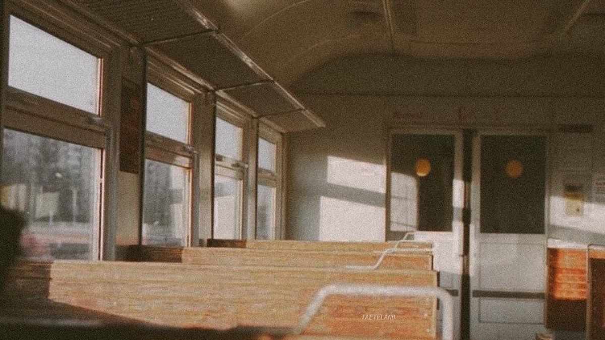 taeteland's tweet photo. taehyung, travel film 📷 https://t.co/Dpb2fAvCdl