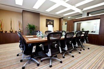 Client meetings are opportunities that you can score. Having a good meeting requires good space. Read our blog to know the factors to be considered while selecting a meeting room
Read: ublproperties.com/blog-details/t…
#OfficeSpace #meetingroom #meetingroomrental #officespacedubai #Dubai