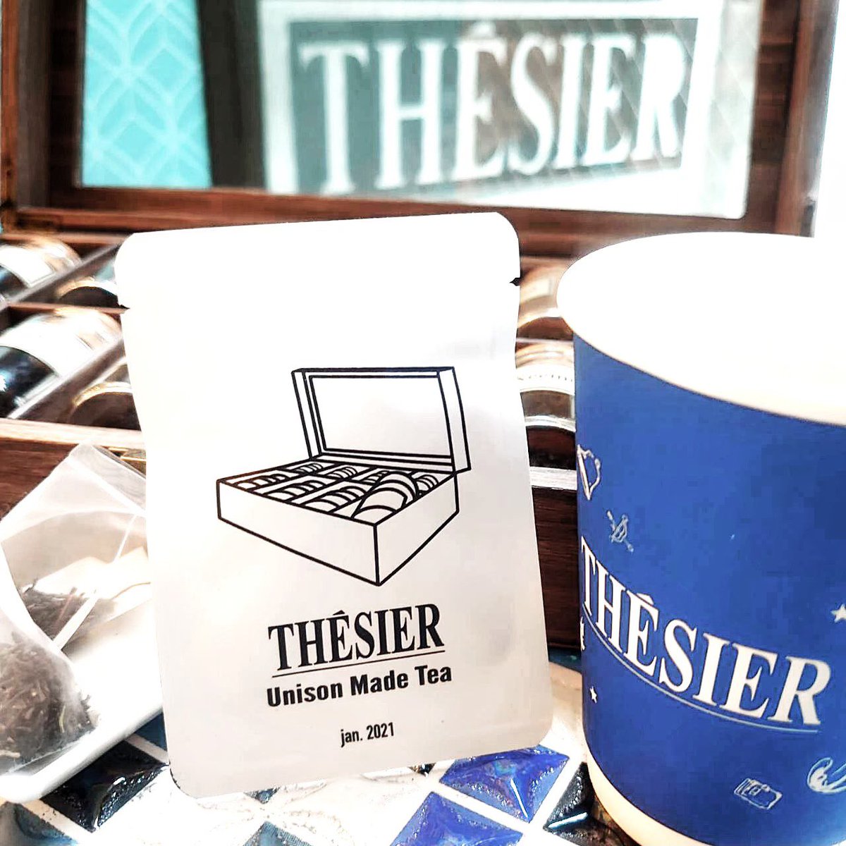 公式 紅茶専門店テシエ 代官山 1月のユニゾンメイド お土産ティーバッグのパッケージです ユニゾンメイドティーのご注文後 お口に合いましたら同じブレンドをティーバッグにしてお持ち帰りいただけます 代表デザインシリーズ