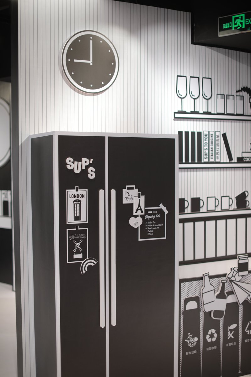suning_int's tweet image. Sneak peek inside the Sup’s #PlayHome👀
✅Store within a store 
✅Selected products from niche brands around world 
✅Ideas that make home cozy and homey 
Isn’t it cool? #Wednesdayvibe #ExperientialConsumption #TrendingNow