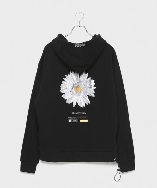 creowebstore's tweet photo. 【LEGENDA】
BLOOM Embroidery Hoodie
[LEC1003]

available in store!!

https://t.co/gpvt6sEZmr

#LEGENDA
#レジェンダ https://t.co/GvYxDLWBK4