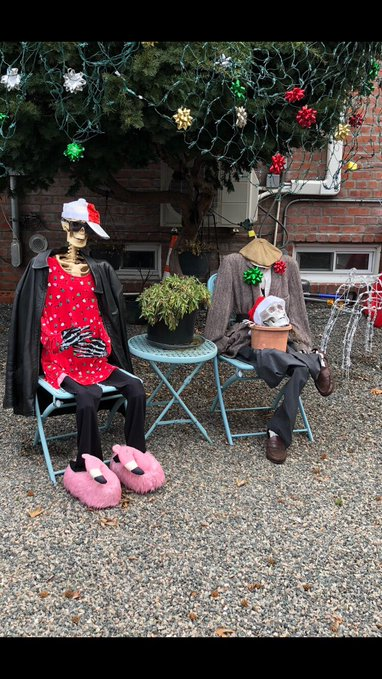 #Gothmas may be well over, but the season lives on in our hearts and our yard decorations. 

What was your favorite day of #12DaysOfGothmas? #gothic #phdchat #podcast