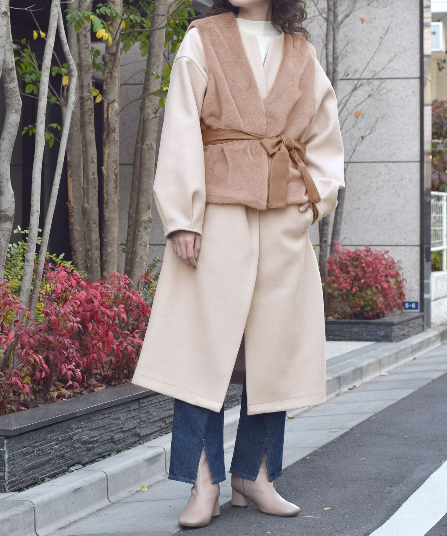 W Closet New Arrival ノーカラーコート ファーベストset Color Lベージュ モカ Special Price 12 800 6 400 Tax 店頭 オンラインショップに入荷 Wcloset Alleybywcloset ダブルクローゼット アリーバイダブルクローゼット