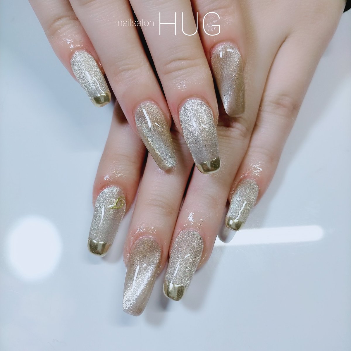 NailSalonHUG's tweet photo. マグネット🧲×ミラー✨キラキラとツヤツヤ💅💗
スカルプL＋手描き¥7200

#nailsalonHUG #nailhug #hug #HUG #nailHUG #nail #Nail #ネイル #岡山ネイル #岡山ネイルサロン #岡山市ネイル #岡山市ネイルサロン #岡山県ネイル  #sculp #スカルプ #スカルプネイル #マグネットネイル #ミラーネイル https://t.co/yFWTaQQlVT