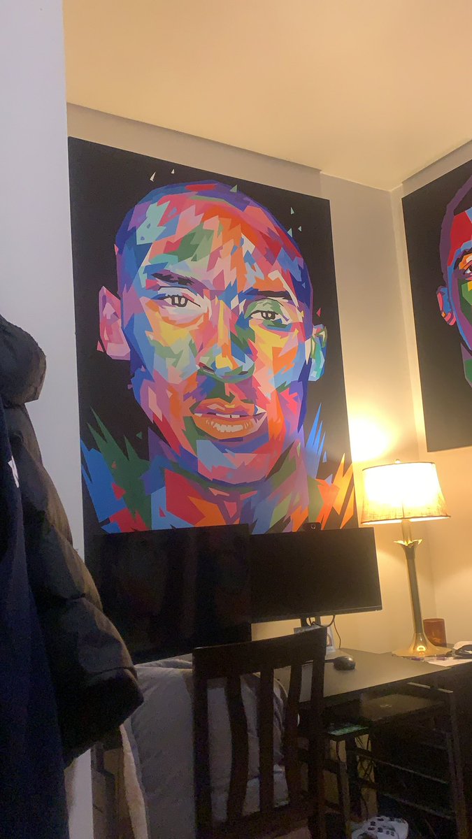 ZirpoloNathan's tweet photo. Hey Twitter can u blow this up so I can find a buyer for my art. Plz! https://t.co/ZrURqt3TED