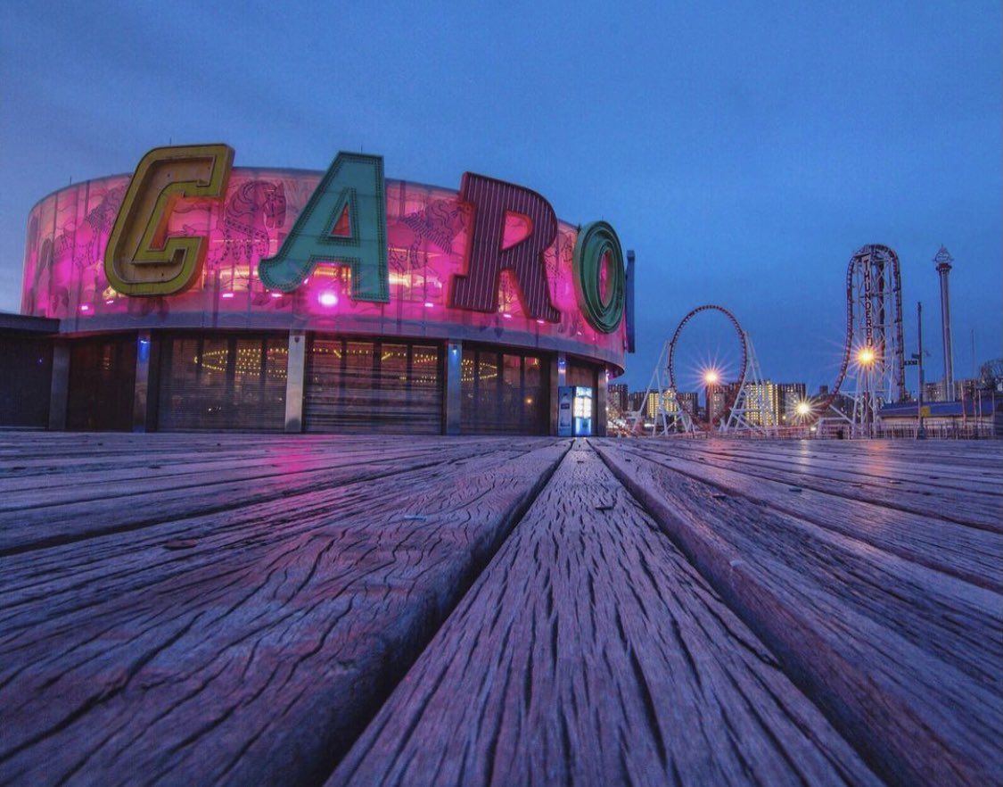 ConeyIslandFun's tweet photo. 𝚆𝚎 𝚕𝚘𝚟𝚎 𝚝𝚑𝚎 𝚗𝚒𝚐𝚑𝚝 𝚜𝚔𝚢 😍
📷 @kandi_kane_
#coneyisland #boardwalk #brooklyn #carousel #nightphotography #nightimages #photography #beautiful #explorebk #explorenyc https://t.co/4ElpQt8BEF