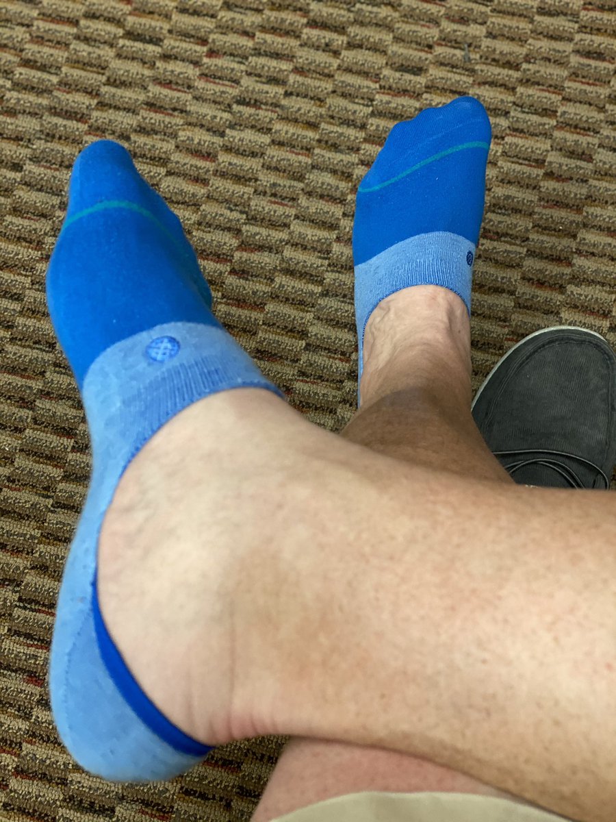 bulldawg1987's tweet photo. A little @stance #noshow #sockgame today! #pinkandblue #theuncommonthread @HeyDudeShoesUSA @SteveMadden https://t.co/nlYjnajTgZ