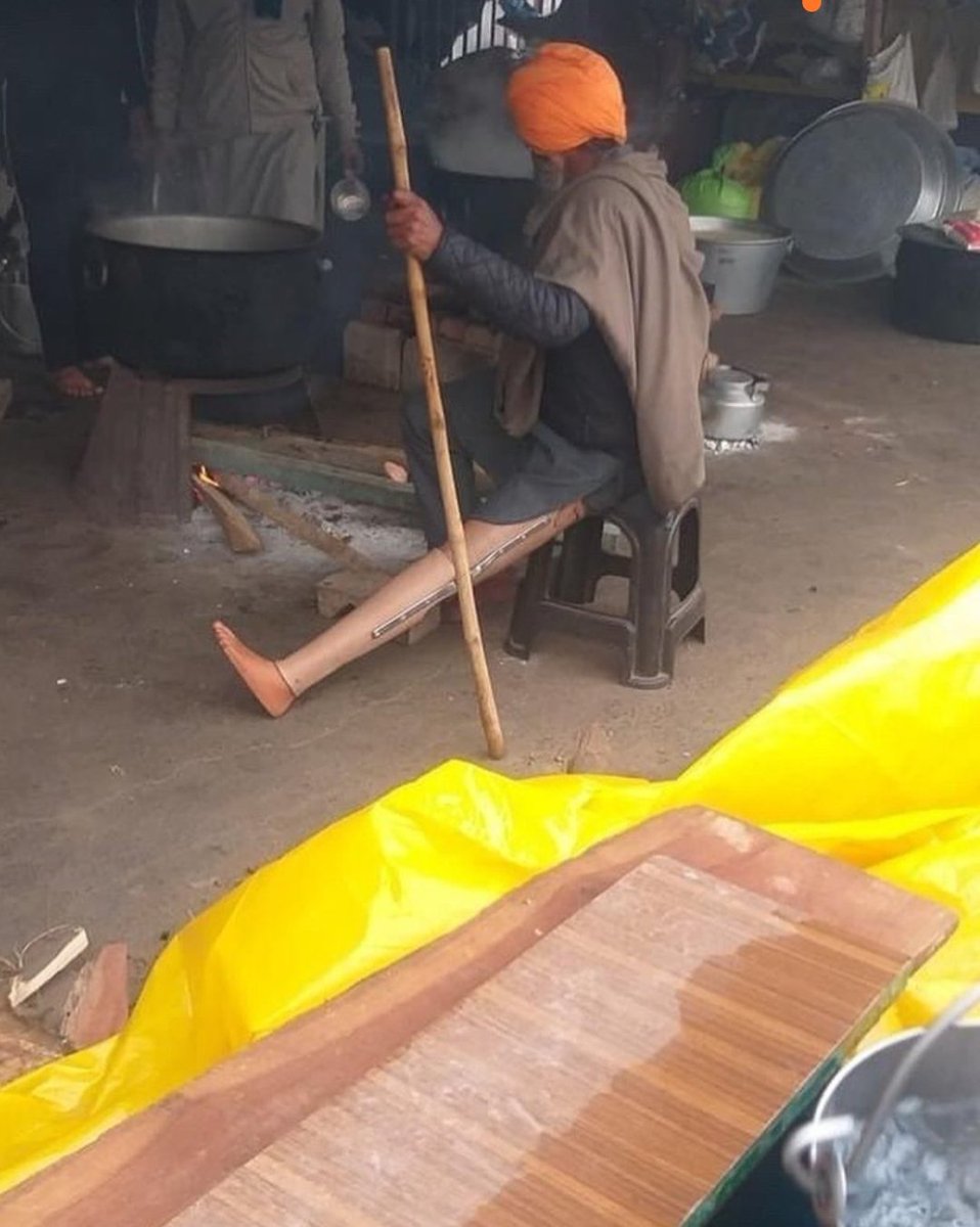 AMMARSUBHAN4's tweet photo. #जागो_प्रधान_मरता_किसान
Wah modi wah 
No farmar no food https://t.co/W3tGCsQtPp