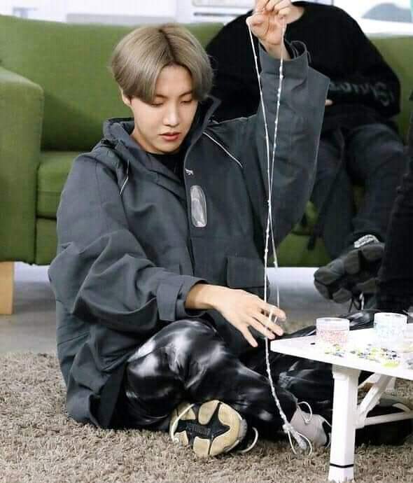 Since hobi's Birthday is coming hehe— Hoseok being the smallest thing in this world (a devastating thread) 