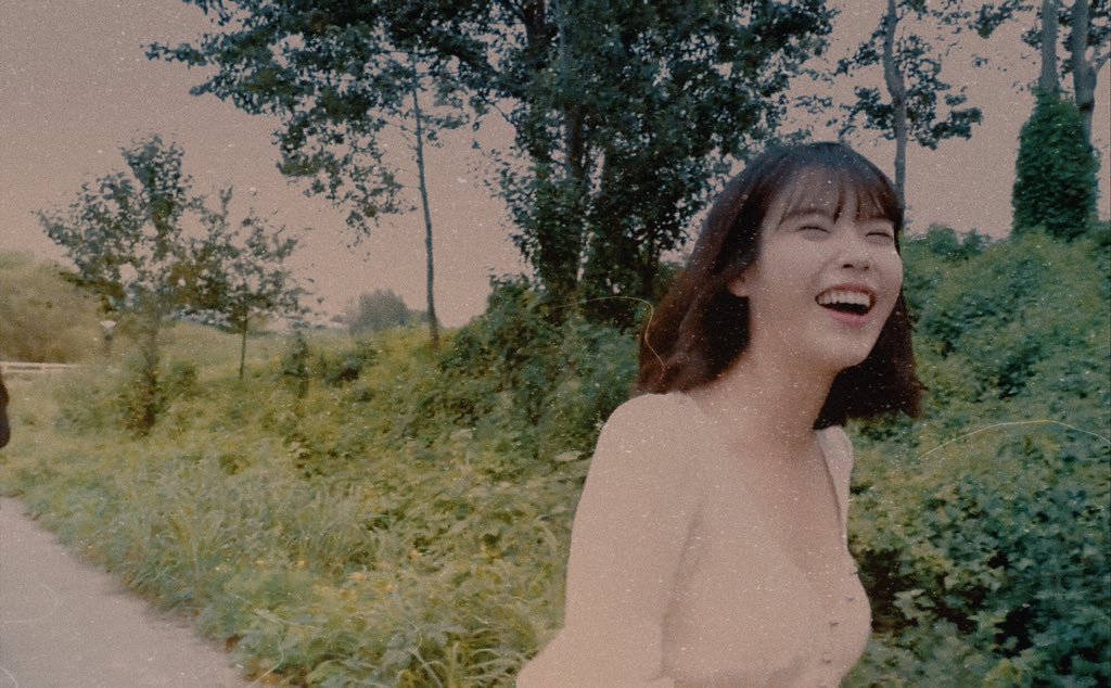daisyisdone's tweet photo. Seonho and IU in film 🙊✨ https://t.co/5AuiSceCQo