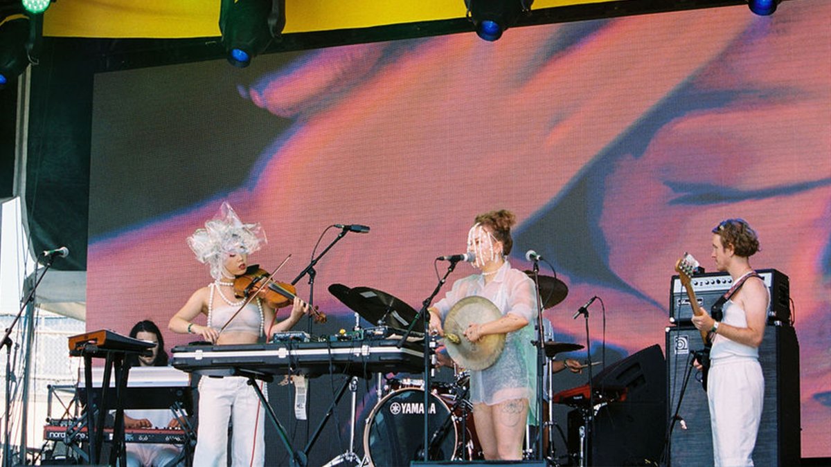 Sun Cycle will transform The Bowl into an imaginative space for freedom in dance this January with CC:DISCO!, C.FRIM, Izy, Mildlife, Sophie McAlister with Chris Gill (<a href="/NorthsidRecords/">NorthsideRecords</a>) and Wax'o Paradiso. liveatthebowl.com.au/sun-cycle-fest…