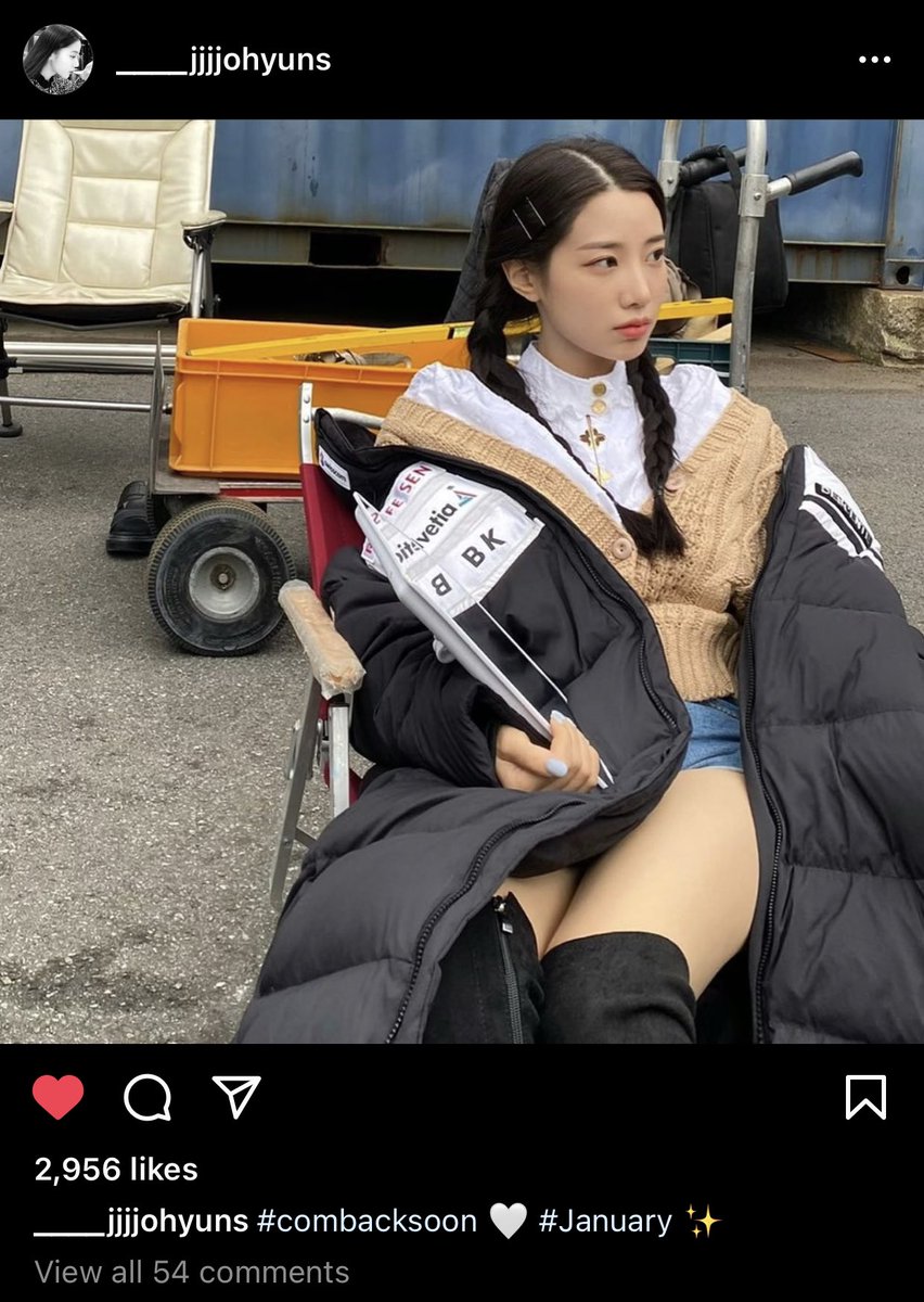 happytaeha's tweet photo. omg johyun is tagging #comebacksoon again ?! https://t.co/pIeaslR5xj