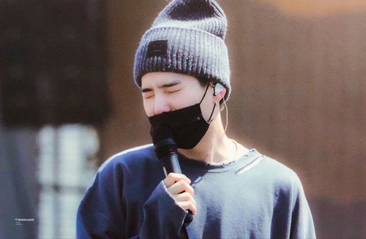 Yoongi sing, Yoongi :]