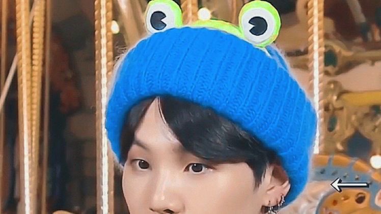 He looks extra smol in these...