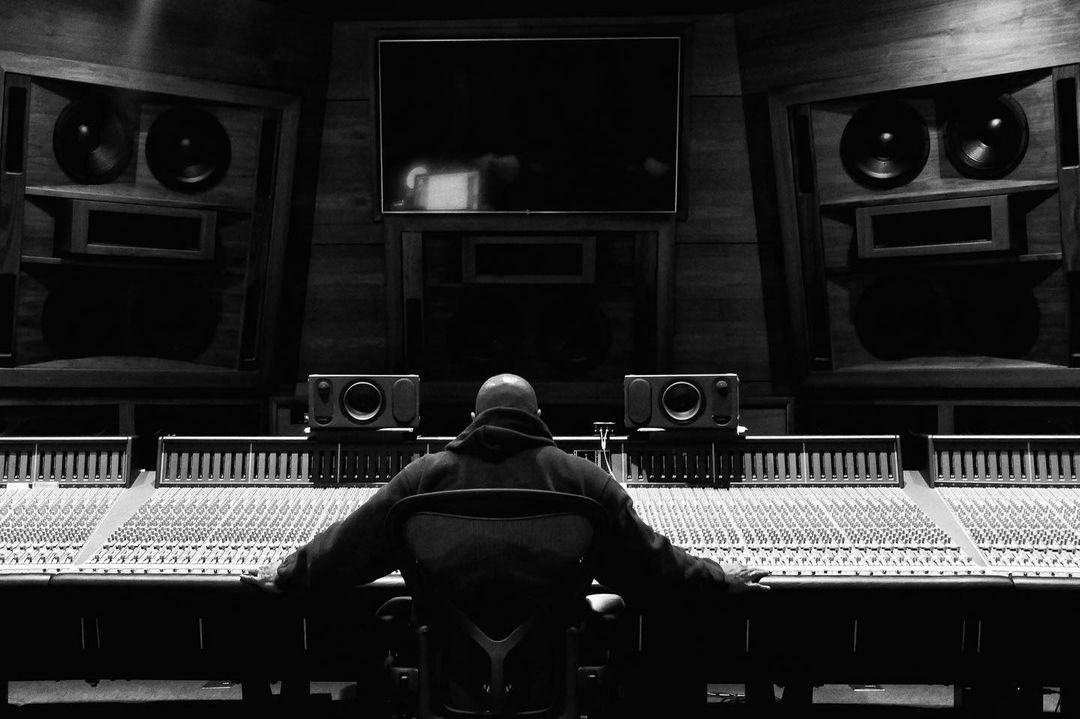 RapFavorites's tweet photo. Dr. Dre says he’s doing great 🙏 https://t.co/HxkDiARxrS
