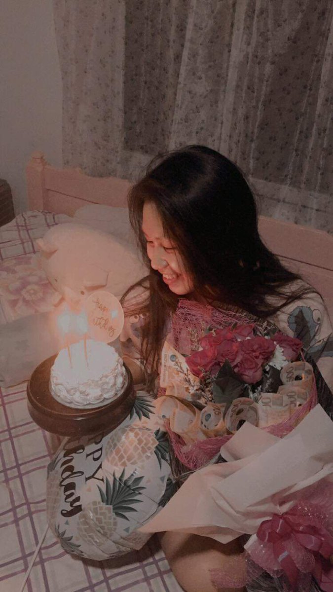 shai064's tweet photo. May God grant all that I have yearned for, and crown all my efforts with good success. Happier 18th birthday to me. https://t.co/IDNdFMhKDH