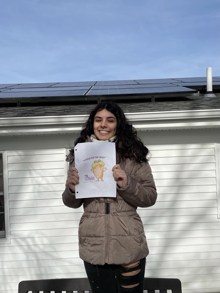 amandasegovia02's tweet photo. @patmedlorax #apes4/5
Eutrophication: Canaan Lake
Renewable Energy: solar panels https://t.co/EBcfMwdyJm