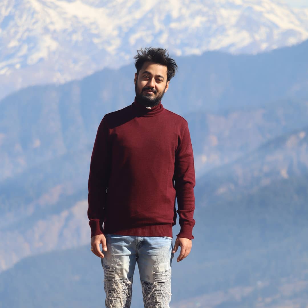 _deviL_14's tweet image. “Don’t listen to what they say. Go see.”