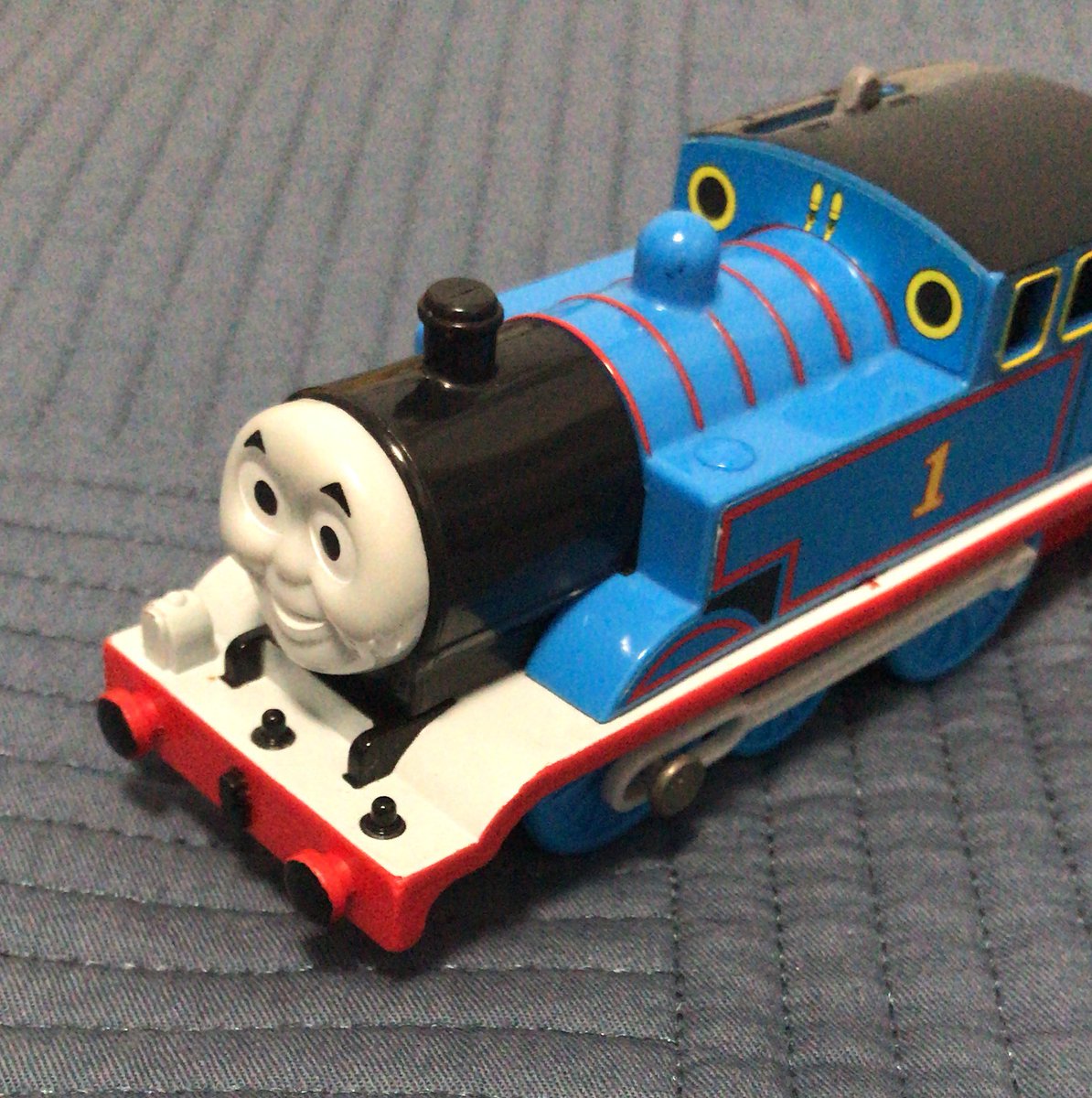 _Skarloey's tweet photo. Ok so, I’m bored and can’t sleep so if this tweet gets 15 retweets I’ll do a leg reveal, idk I’m bored https://t.co/yUsaQeZqC8
