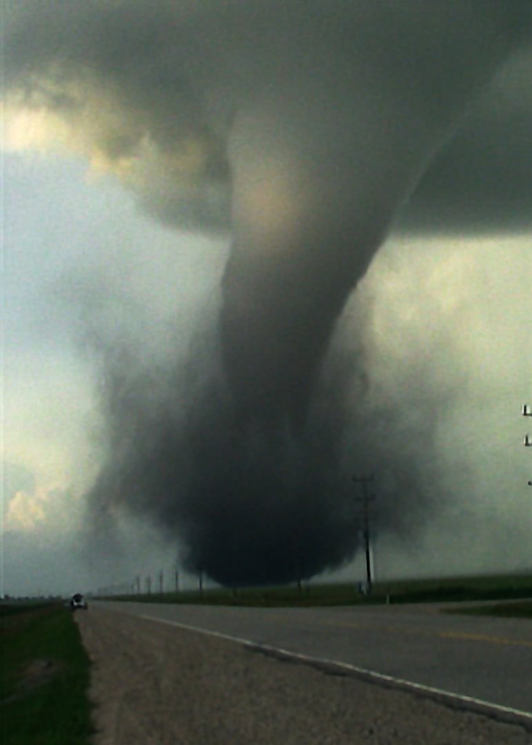 ExtremeStormJC's tweet photo. A few more shots from the Scarth, MB EF-3 that I have yet to share on Twitter.
#mbstorm #mbwx #tornado #scarth #EF3 https://t.co/qksbBQZG3a