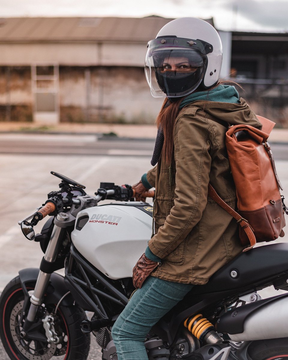 tripmachineco's tweet photo. Which is your all time favourite Ducati model from any year?
Photo By @evaking80
@DucatiMotor
#ducati #ducatisti #ducatimonster #ducatigram #ducatimonster821 #ducatilife #ducatista #ducatistreetfighter #ducaticorse #desmo #ducatidesmo #spain #backpackpannier #tripmachineco https://t.co/QdXlA9GnEq