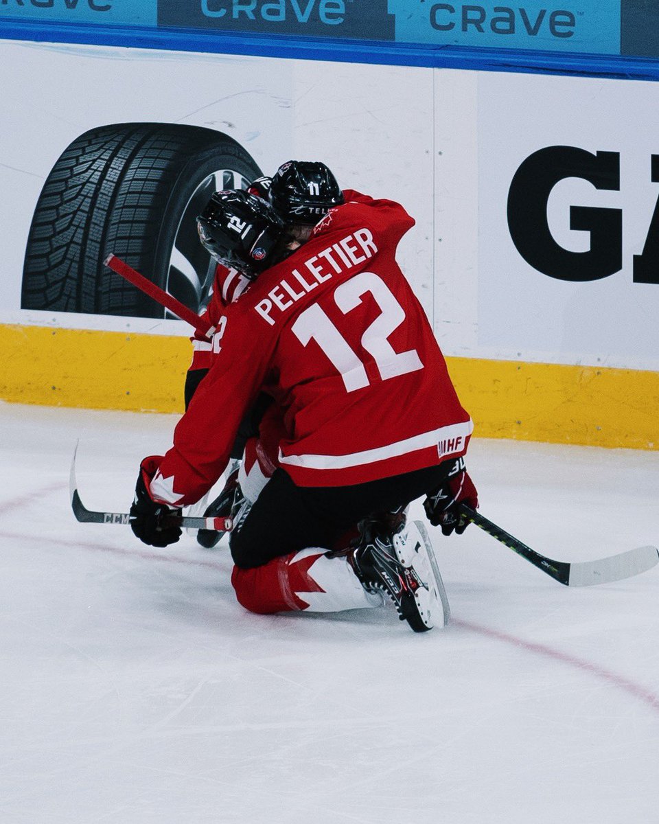 Jakob Pelletier hugged all of his teammates one-by-one right after the game 👏🥺