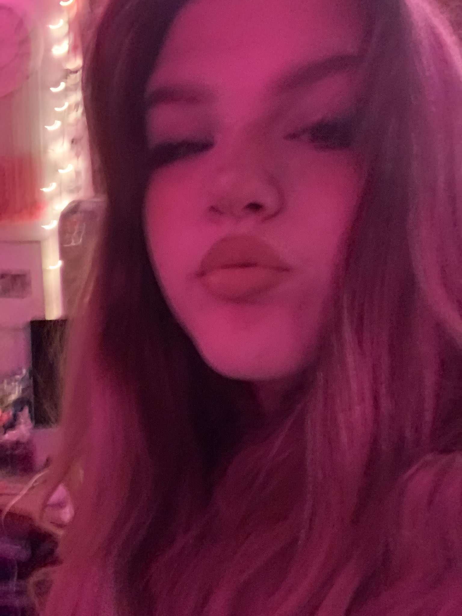 Bunnie.Emmie: The Leak That Broke The Internet - o5j8ldu