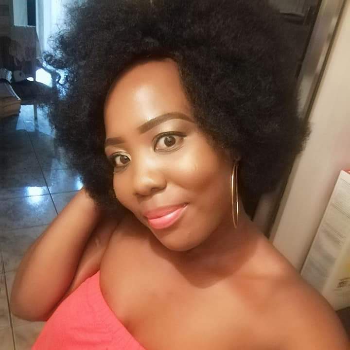 2072THAMI's tweet photo. What’s happening in soshanguve people we know just die like that this is not ayoba God please intervene Rest In Peace my sister https://t.co/irkF4aBno1