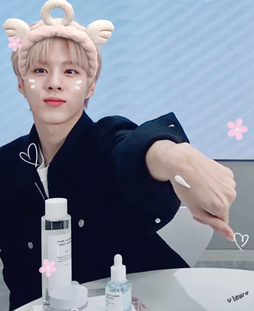 LEEVIEWLV's tweet photo. ' ᴹᵞ   ᴸᴵᵀᵀᴸᴱ   ᴬᴺᴳᴱᴸ '

— ₍˄·͈ ·̫ ·͈˄*₎◞ ̑̑  ◜ᴹᴱᴼᵂ•

#BYECOM #KIMWOOSEOK #คิมอูซอก #김우석 @KWS_official_ https://t.co/9AVBU0DPw3