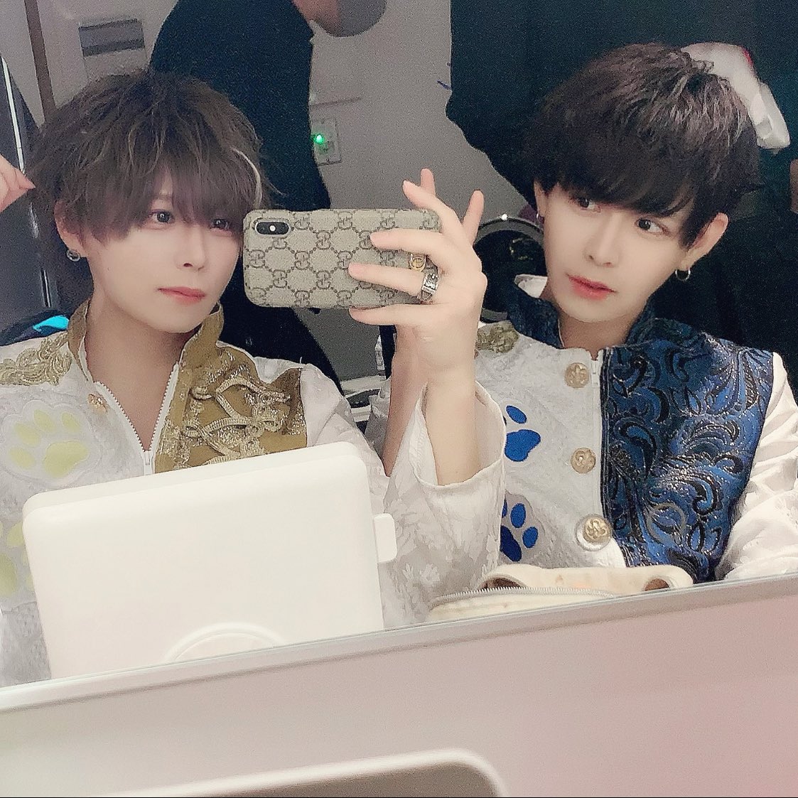 kise_ryota621's tweet photo. 楽屋で隣にいたりょすけくん
#パピハイ https://t.co/qlhxGV12D9