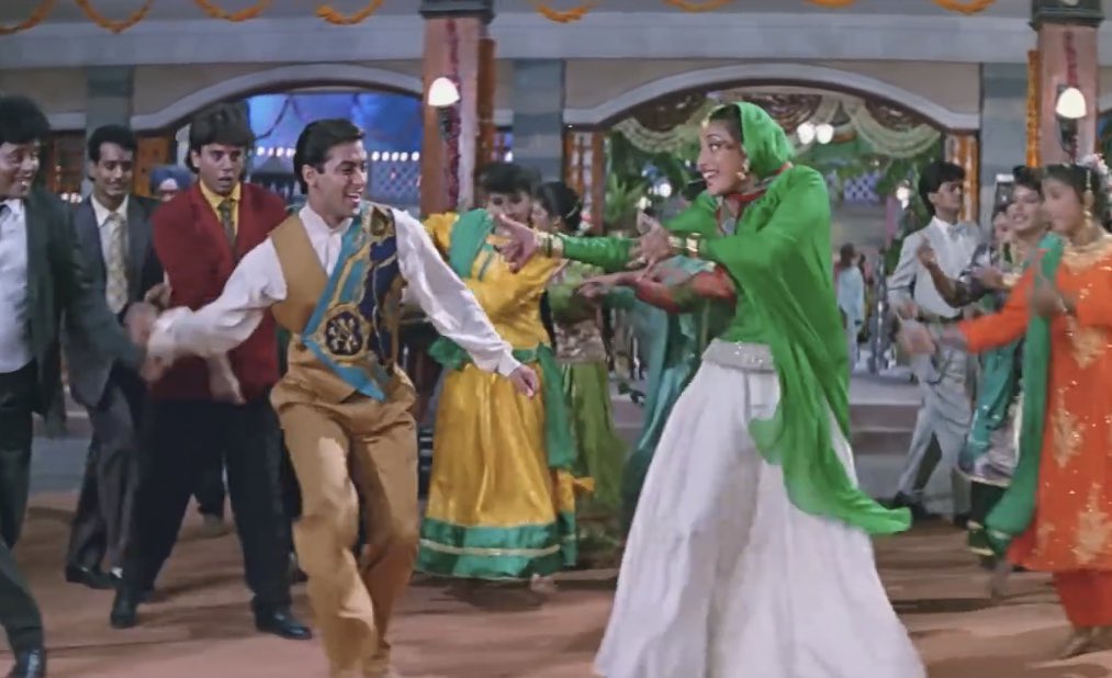 Sameer and Naina. Just two people who are really big fans of Salman Khan and fall in love with each other. #YUDKBH #YehUnDinonKiBaatHai #SalmanKhan