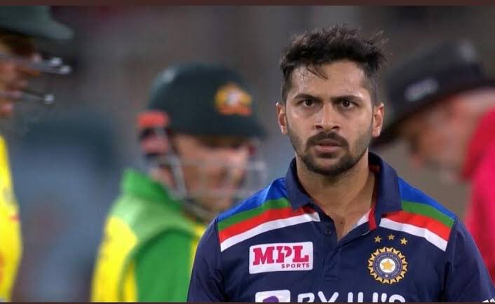 Postponed19's tweet photo. When you are swing king and still Navdeep Saini is in playing XI.
#AUSvIND @Hanumavihari @ImRo45  @BCCI @WasimJaffer14 https://t.co/WnundTcW7P