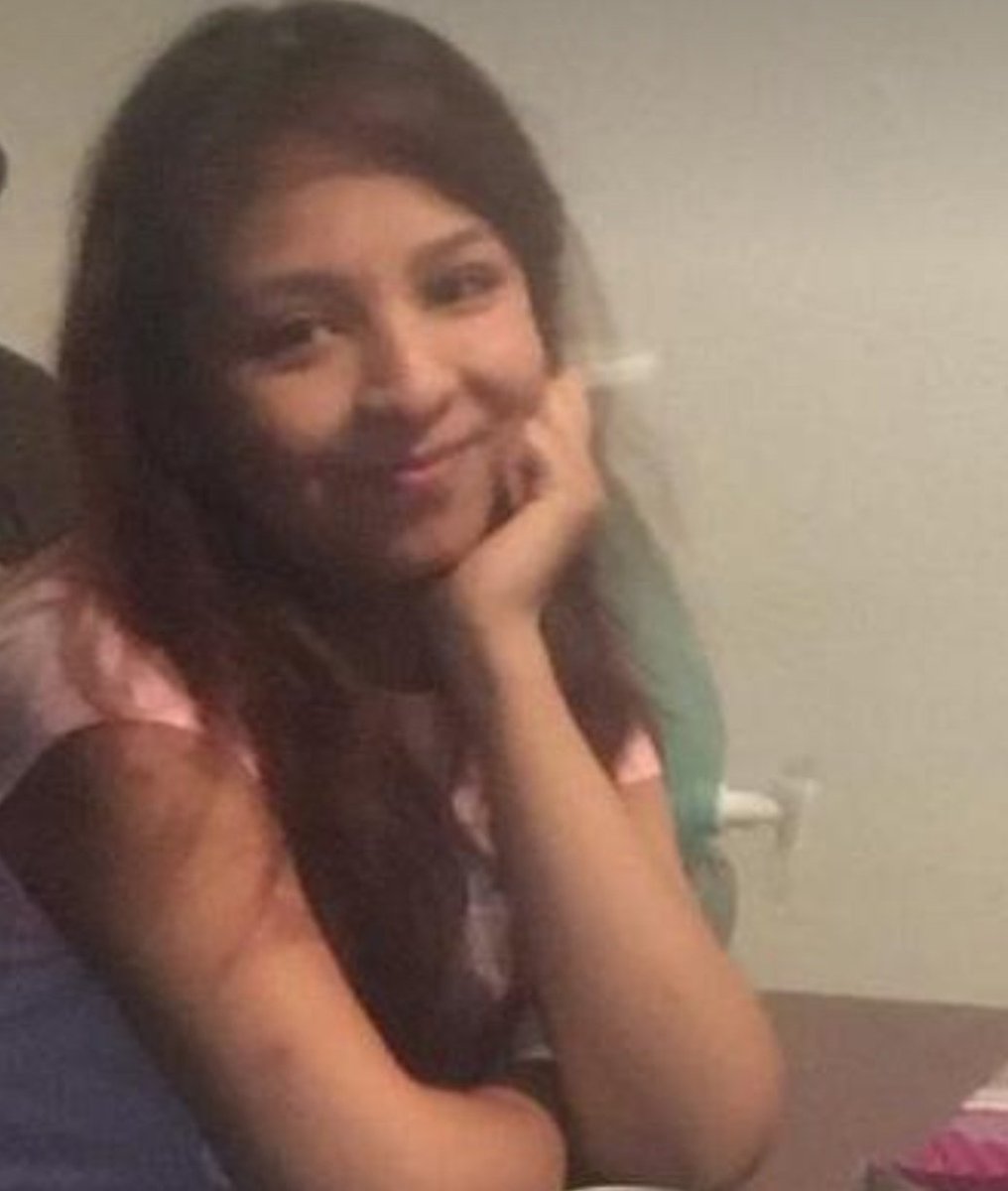 LuisOPiza's tweet photo. URGEN donadores d sangre y plaquetas para Fernanda Silva Mosqueda, quien se encuentra GRAVE en la cama 427 del HGZ 29 (Cdmx) del @Tu_IMSS. Agradeceré que ayuden a compartir este mensaje @lopezdoriga @azucenau @CiroGomezL @irlandamaya @Milenio @El_Universal_Mx @Reforma @Excelsior https://t.co/EcG79tZbuU
