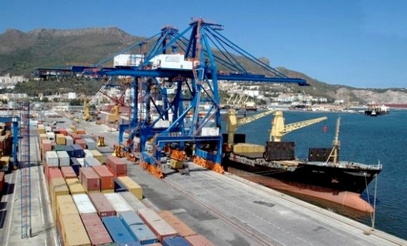 APS_Algerie's tweet photo. #Foreign_trade: More than 20% of #Mauritanian_imports come from #Algeria

https://t.co/RblDiXYTqW https://t.co/QVsytTgcaC