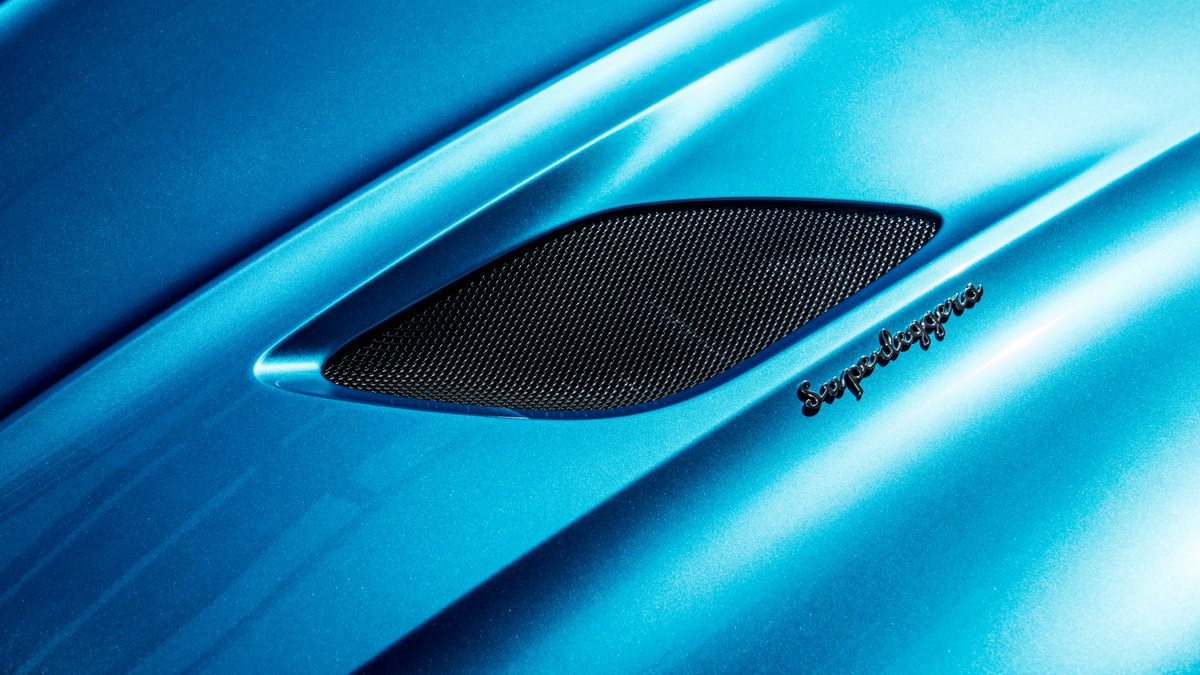 astonmartinksa's tweet photo. DBS Superleggera- Beauty that is hard to beat.

جمال يصعب التغلب عليه

⁦#AstonMartin⁩ ⁦#DBS⁩ ⁦#AstonMartinDBS⁩ ⁦#BeautifulIsAbsolute #saudiarabia #luxury #luxurylifestyle #supercars https://t.co/jXPWX5ye04